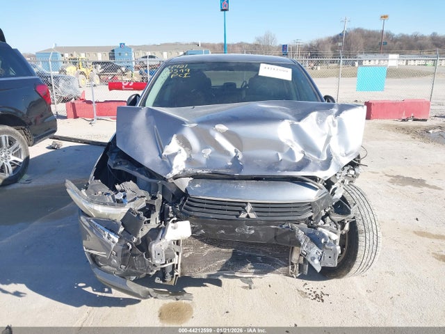 2017 MITSUBISHI OUTLANDER SPORT JA4AP3AU5HZ000547 Photo 5
