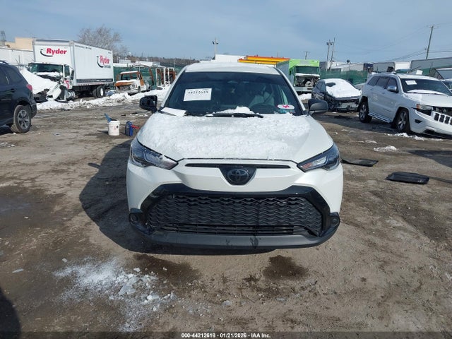 7MUFBABG8RV049662 Toyota Corolla Cross Hybrid S