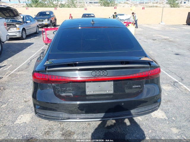 WAUU2BF28NN023761 Audi A7 Sportback Premium Plus 55 Tfsi Quattro S Tronic