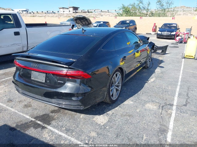 2022 AUDI A7 SPORTBACK WAUU2BF28NN023761 Photo 3