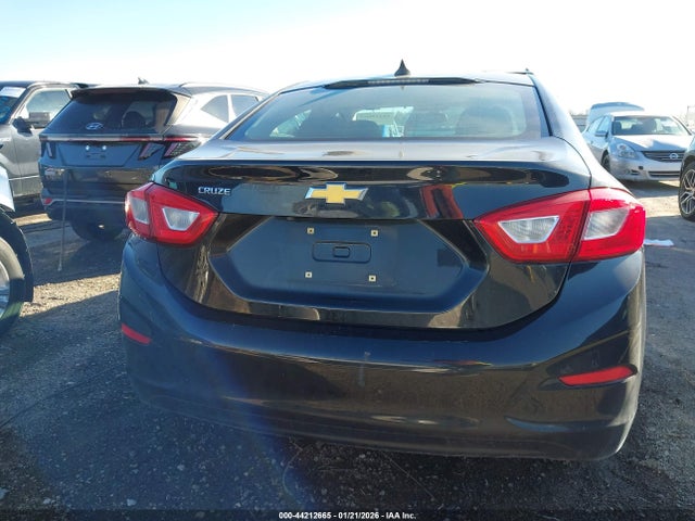 Aukcja sprzedaży 2018 Chevrolet Cruze Ls Auto, vin: 1G1BC5SM6J7207913, numer aukcji: 44212665