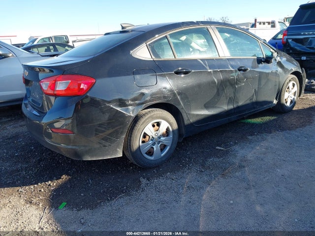 Aukcja sprzedaży 2018 Chevrolet Cruze Ls Auto, vin: 1G1BC5SM6J7207913, numer aukcji: 44212665