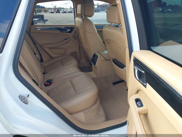 2016 PORSCHE MACAN WP1AB2A54GLB41441 Photo 7