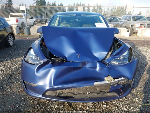 7SAYGDEFXPF816666 Tesla Model Y Performance Dual Motor All-wheel Drive