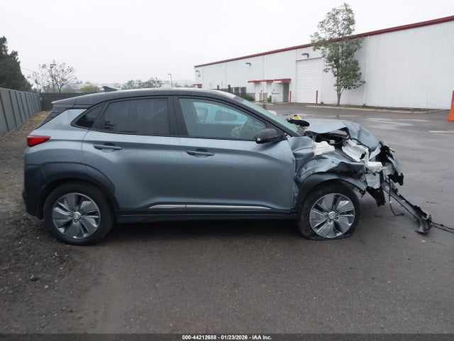 KM8K23AG6LU090635 Hyundai Kona Electric Sel