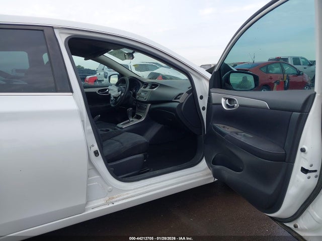3N1AB7AP5EL624411 Nissan SENTRA SV