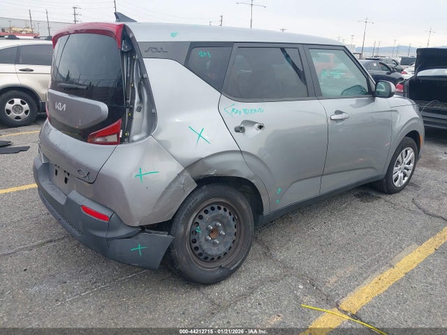 KNDJ23AU7N7826473 KIA SOUL LX