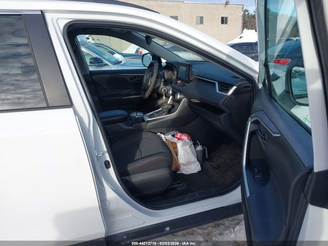 2T3LWRFV5NW139739 Toyota Rav4 Hybrid Le