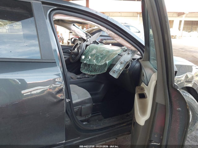 2GNAXHEV6M6118111 Chevrolet Equinox Fwd Ls