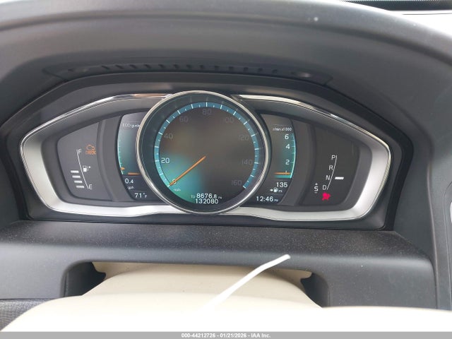 2016 VOLVO XC60 YV440MDK2G2832424 Photo 6