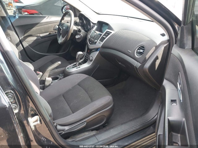 1G1PC5SB8E7437074 Chevrolet Cruze 1lt Auto
