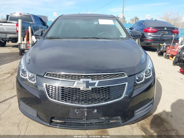 1G1PC5SB8E7437074 Chevrolet Cruze 1lt Auto