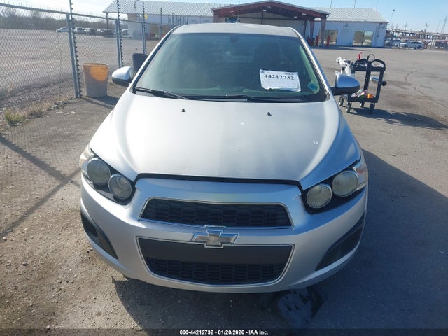 1G1JC5SH7F4217471 Chevrolet Sonic Lt Auto