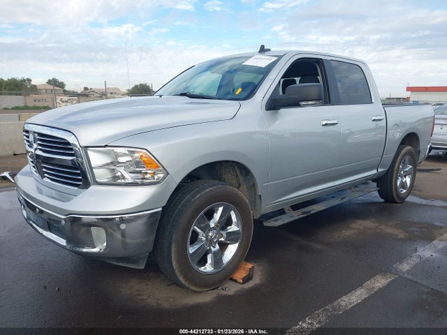 3C6RR7LT9HG784561 RAM 1500 Big Horn 4x4 5&#039;7 Box