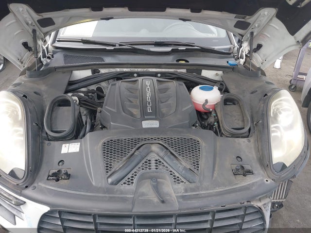 2015 PORSCHE MACAN WP1AB2A52FLB64487 Photo 9