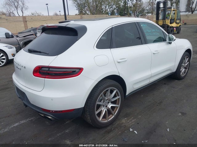 2015 PORSCHE MACAN WP1AB2A52FLB64487 Photo 3