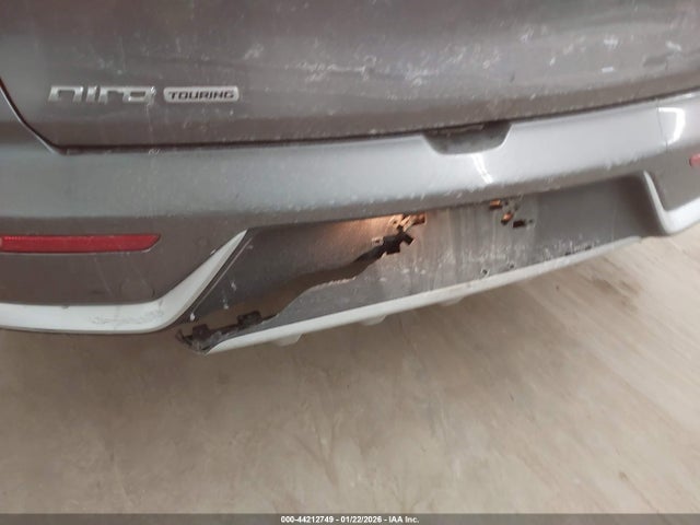 KNDCE3LC8J5131297 KIA Niro Touring