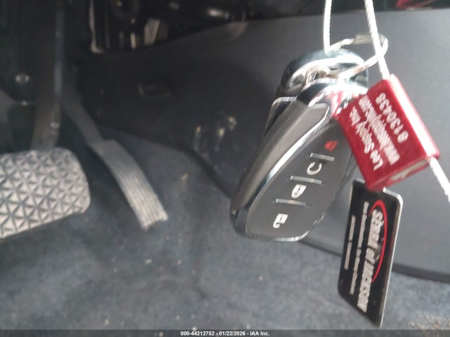 KL77LKE21RC001551 Chevrolet Trax Activ