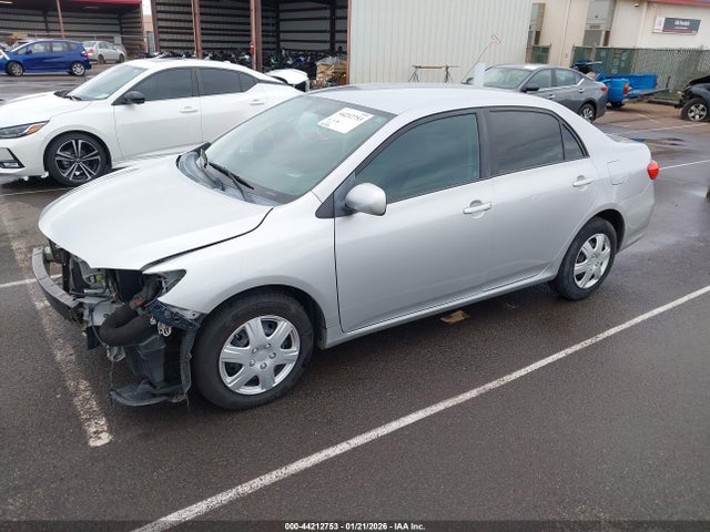 2011 TOYOTA COROLLA 2T1BU4EEXBC643621 Photo 1