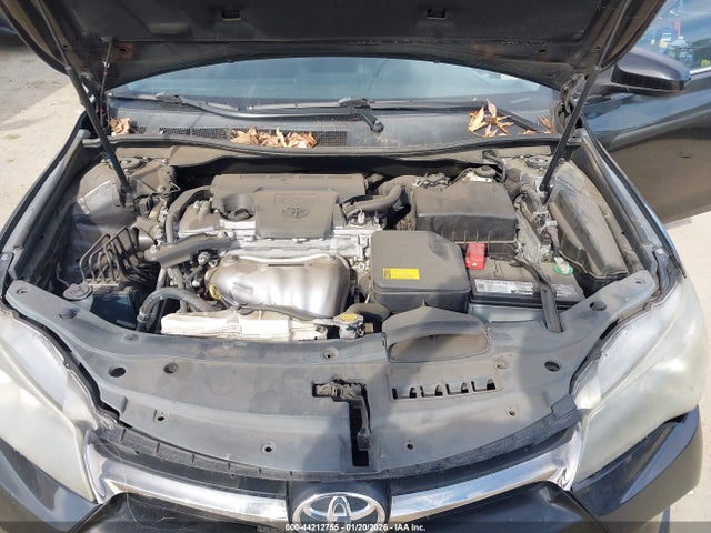 4T1BF1FK1FU936972 Toyota CAMRY SE