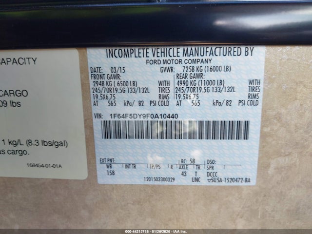 1F64F5DY9F0A10440 Winnebago Vista