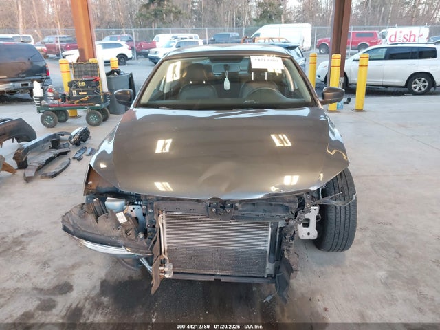 3VW167AJ1GM396690 Volkswagen Jetta 1.4t S