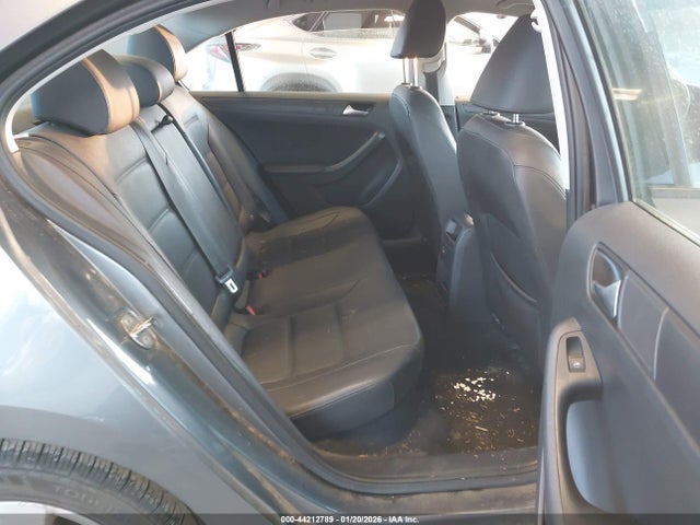 3VW167AJ1GM396690 Volkswagen Jetta 1.4t S