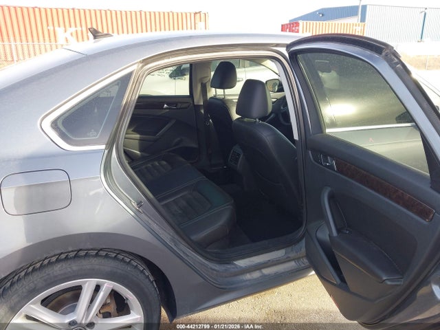 2014 VOLKSWAGEN PASSAT 1VWCN7A30EC066146 Photo 7