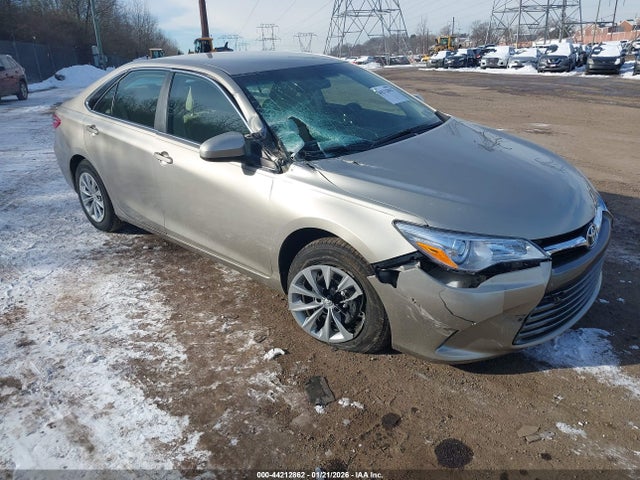 Toyota CAMRY LE 2017 4T1BF1FK2HU415519 главное изображение