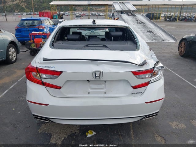 1HGCV1F38NA061315 Honda Accord Sport