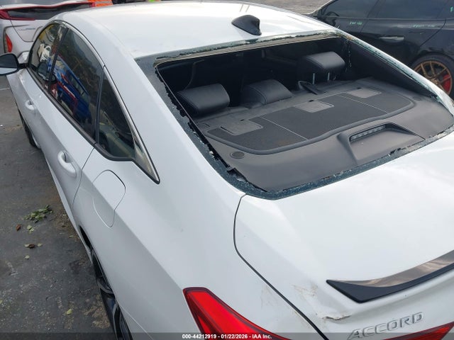 1HGCV1F38NA061315 Honda Accord Sport