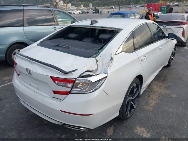 1HGCV1F38NA061315 Honda Accord Sport