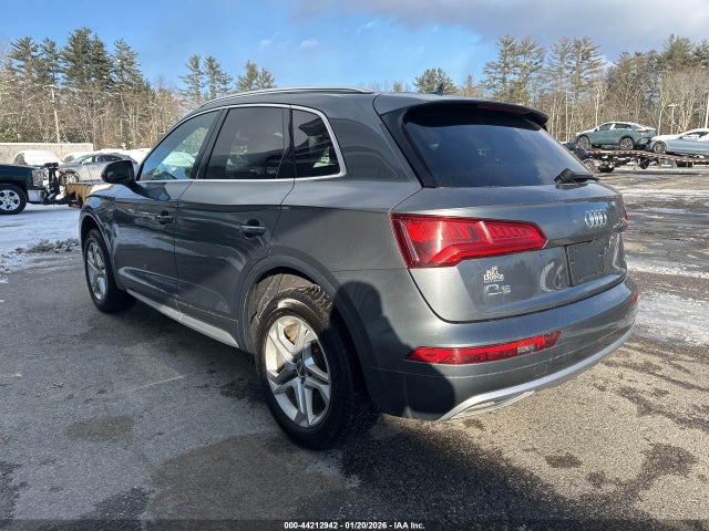 2019 AUDI Q5 WA1ANAFY5K2120287 Photo 2