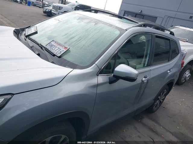 Subaru Forester Limited 2024 JF2SKALC3RH447100 Image 14