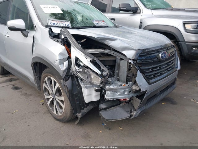 Subaru Forester Limited 2024 JF2SKALC3RH447100 Image 6