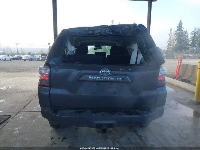 JTEBU5JR1G5328737 Toyota 4RUNNER SR5
