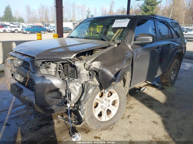 JTEBU5JR1G5328737 Toyota 4RUNNER SR5