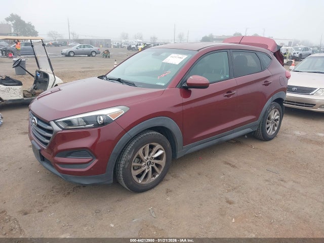 Hyundai TUCSON SE 2016 KM8J23A4XGU104480 Image 2
