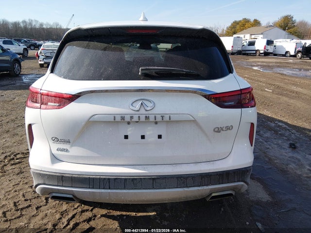 44212994 :رقم المزاد ، 3PCAJ5AB9MF118411 vin ، 2021 Infiniti Qx50 Pure Awd مزاد بيع