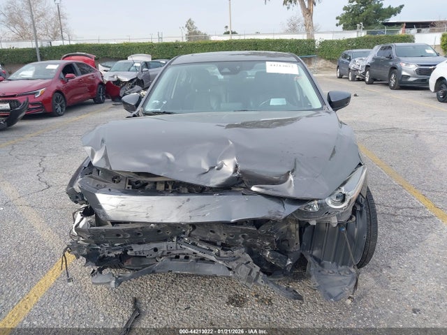 3MZBN1M33HM152171 Mazda Mazda3 Grand Touring