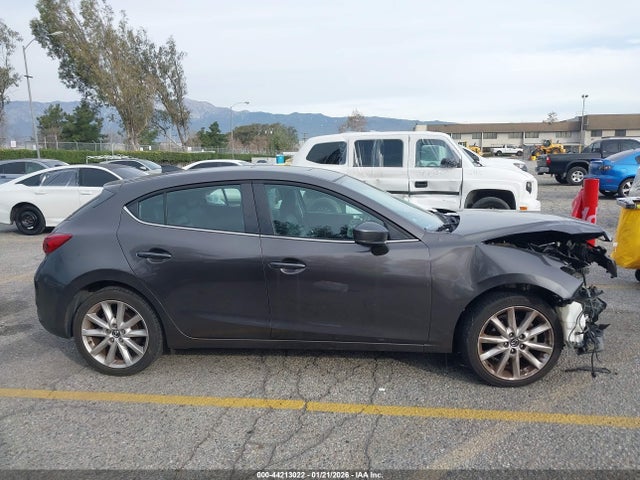 3MZBN1M33HM152171 Mazda Mazda3 Grand Touring