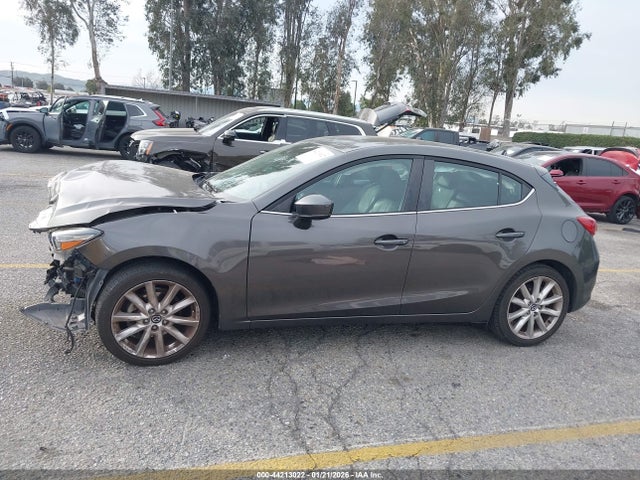 3MZBN1M33HM152171 Mazda Mazda3 Grand Touring