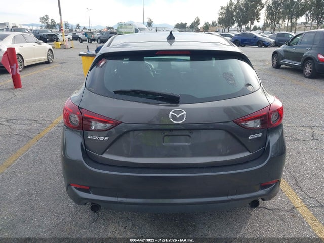 3MZBN1M33HM152171 Mazda Mazda3 Grand Touring