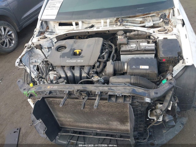 5NPD84LF0JH276670 Hyundai Elantra Value Edition