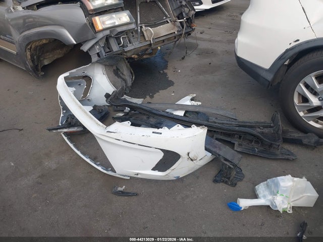 5NPD84LF0JH276670 Hyundai Elantra Value Edition