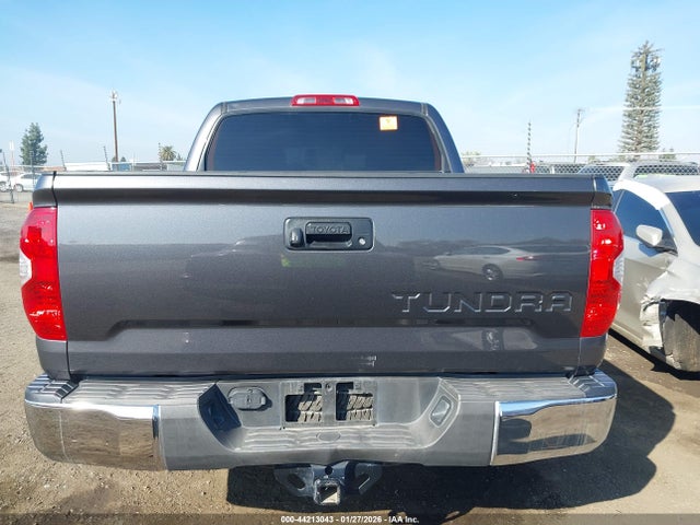 5TFDY5F13KX842994 Toyota Tundra Sr5 5.7l V8