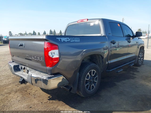 5TFDY5F13KX842994 Toyota Tundra Sr5 5.7l V8