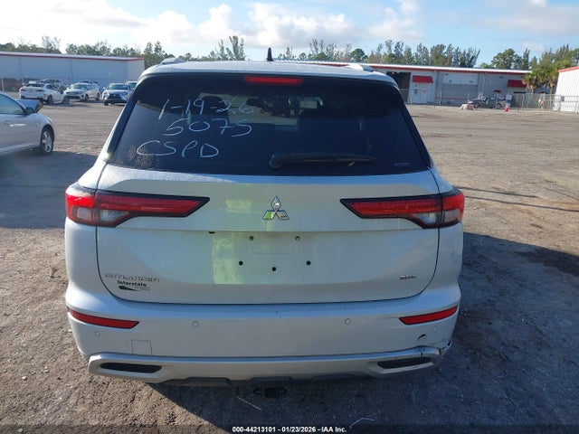 Продаж на аукціоні авто 2022 Mitsubishi Outlander Sel 2.5 S-awc/sel Launch Edition S-awc/sel Special Edition S-awc, vin: JA4J4VA84NZ085075, номер лоту: 44213101