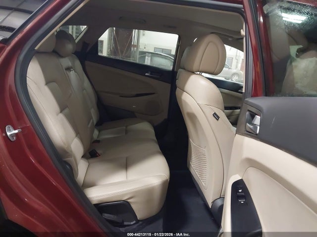 KM8J3CA21HU498464 Hyundai Tucson Limited