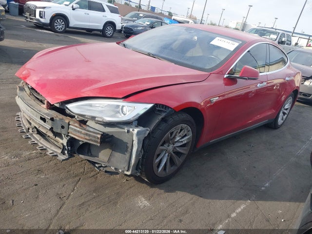 2014 TESLA MODEL S 5YJSA1H10EFP56803 Photo 1